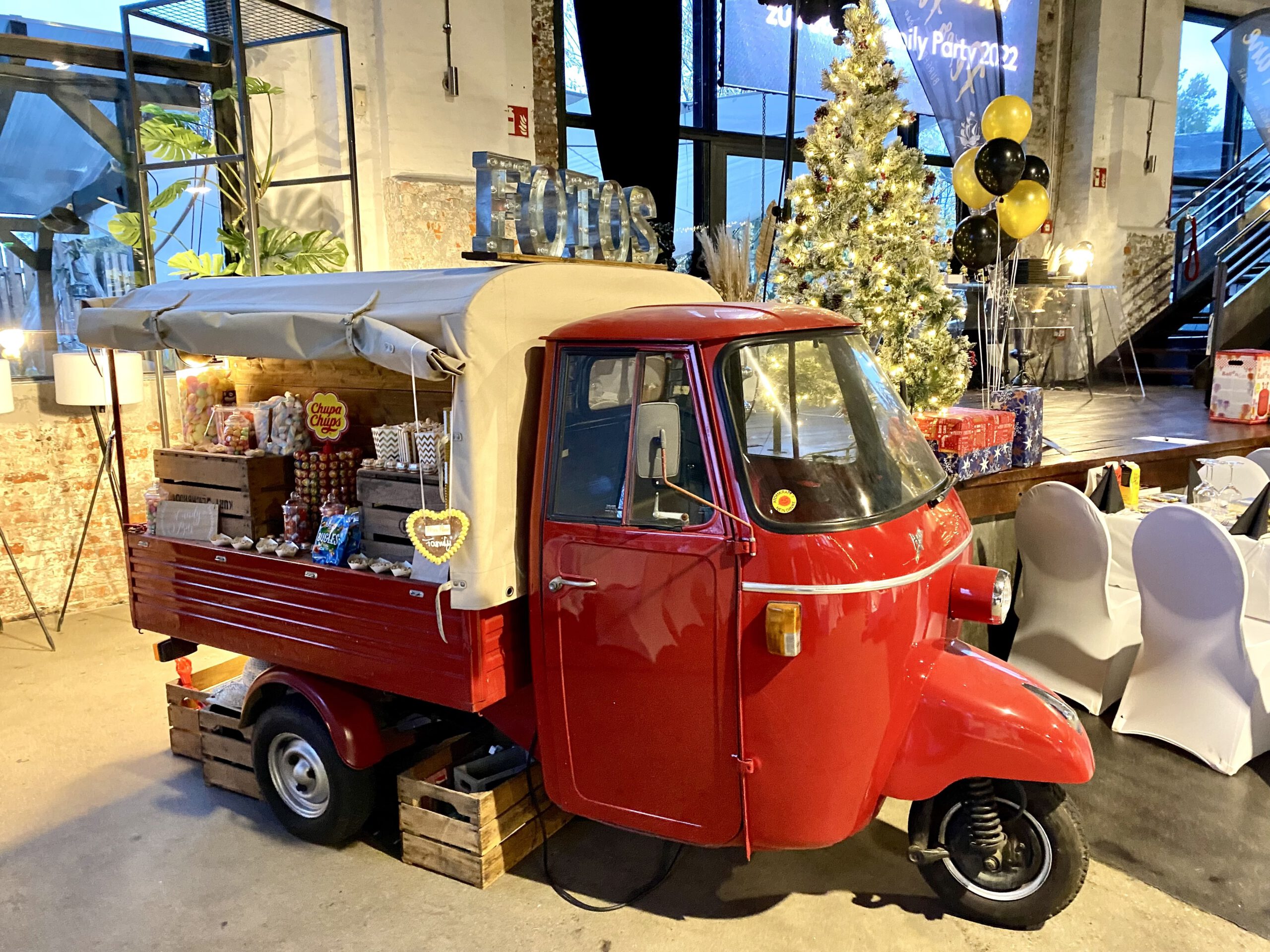 Bella die Fotobox Ape – charmant & perfekt für eure Weihnachtsfeier Lübeck